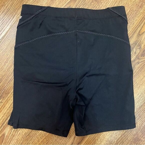 Fabletics Black Bike Shorts, S - Picture 3 of 3